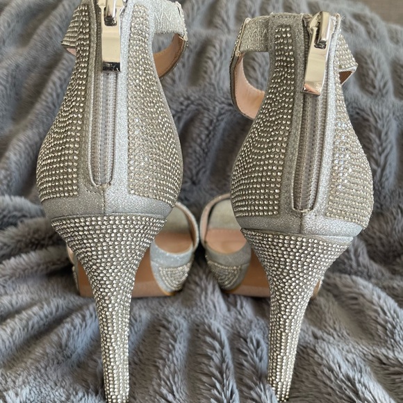 Silver rhinestone heels - Picture 5 of 7